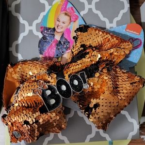 JoJo Bow Halloween